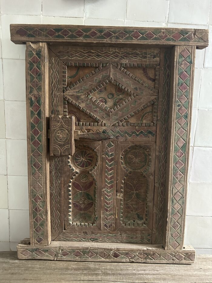 Amazigh deur Berber hout